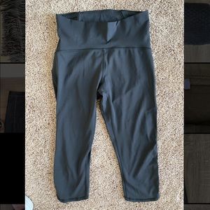 Lululemon cropped leggings